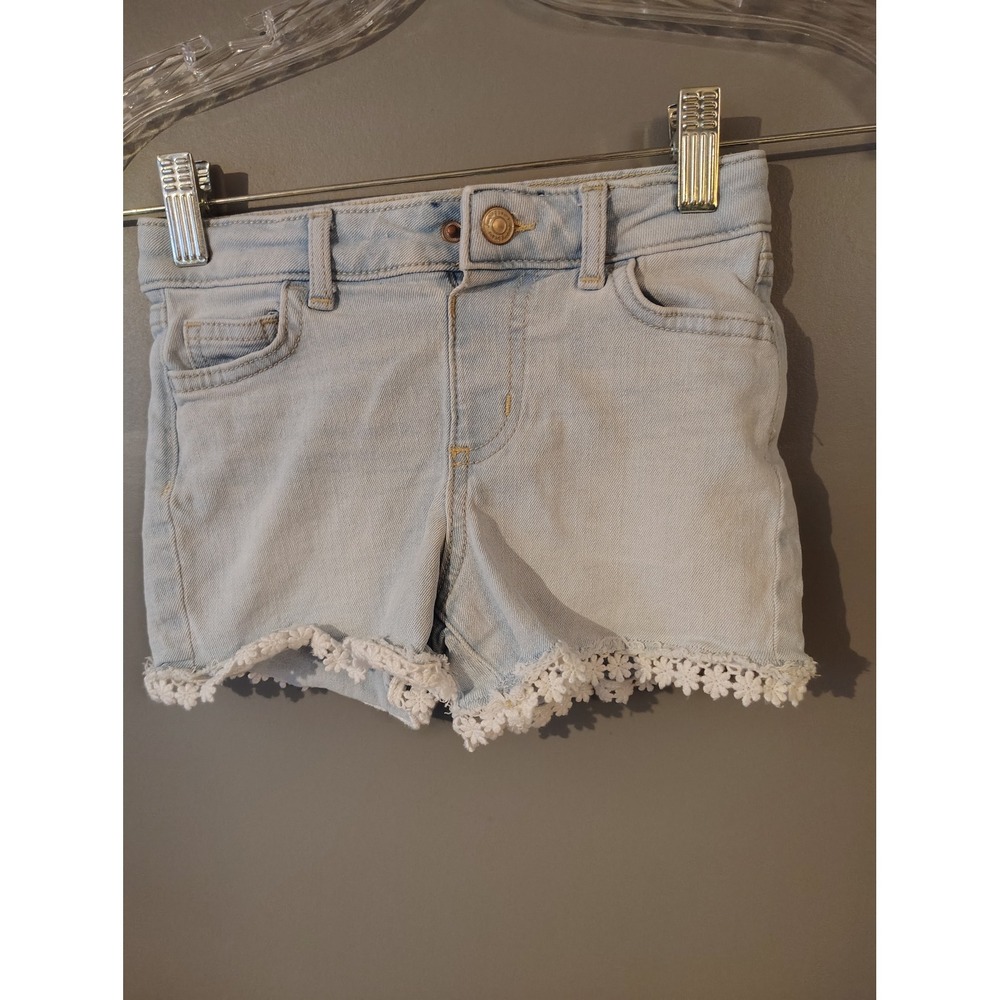 Jumping Beans Girls Light Wash Denim Shorts Crochet Lace Trim 5T